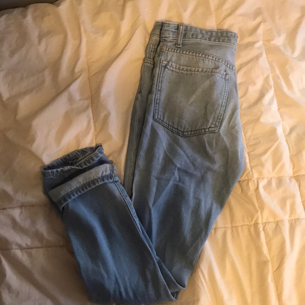 JEANS - Picture 2 of 2